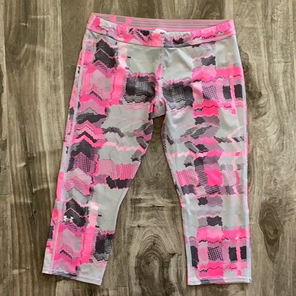 Under Armour Pants - Under Armour Cropped Leggings